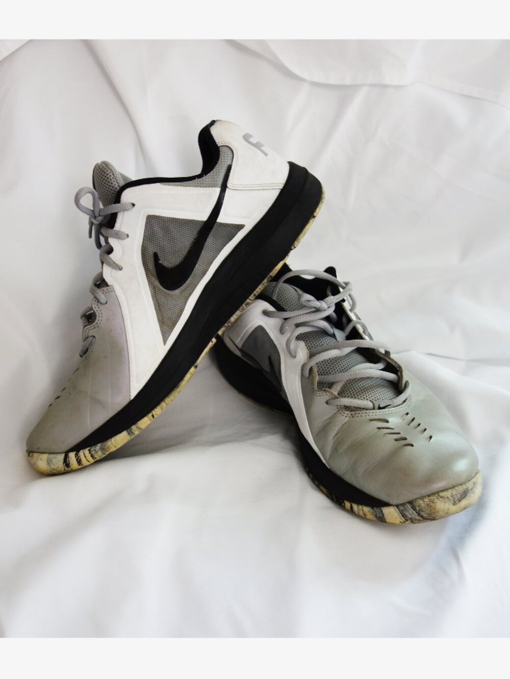 Nike Air Mavin Mens Basketball Wolf Grey/ White Low Sneakers Sz 13